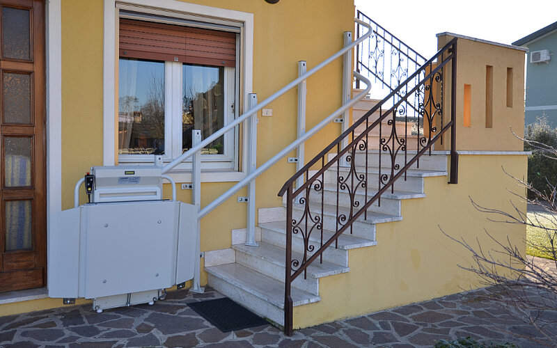 Stratos Hublift-Lehner Lifttechnik