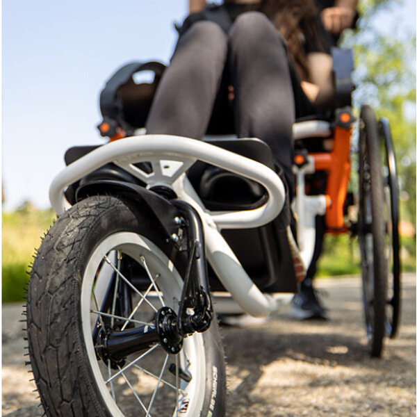 JOELETTE FINISHER-Kinder-Rehabuggy-Gelaendebuggy-FiNiFuchs