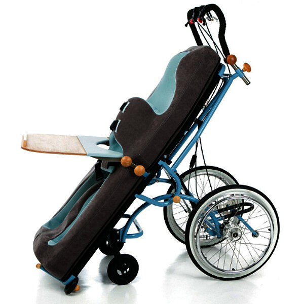 Liegewagen-RTM-Liegerollstuhl-Kinderliegerollstuhl-FiNifuchs