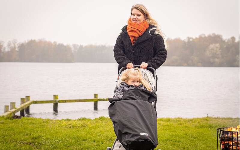 Rollstuhldecke-mit grossem Fussmuff-FiNiFuchs-Kinderrollstuhldecke