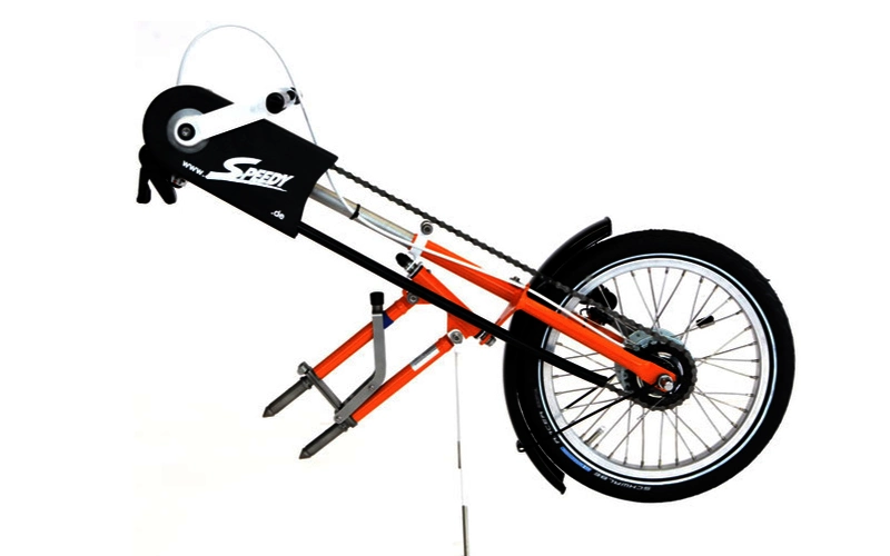 speedy-micro-Kinderhilfsmittel-Handbike-FiNiFuchs
