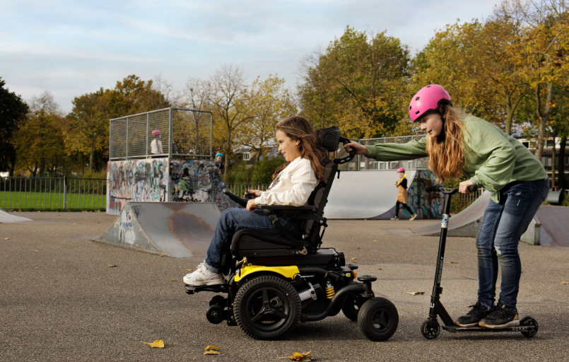 Kameleon-Kinderelektrorollstuhl