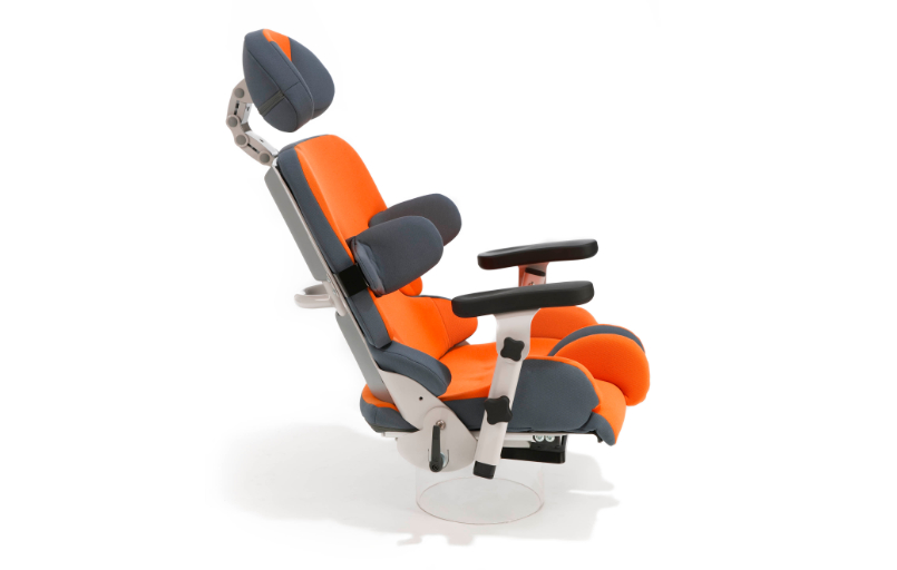 sofie Sitzhilfe FiNiFuchs Kinderhilfsmittel